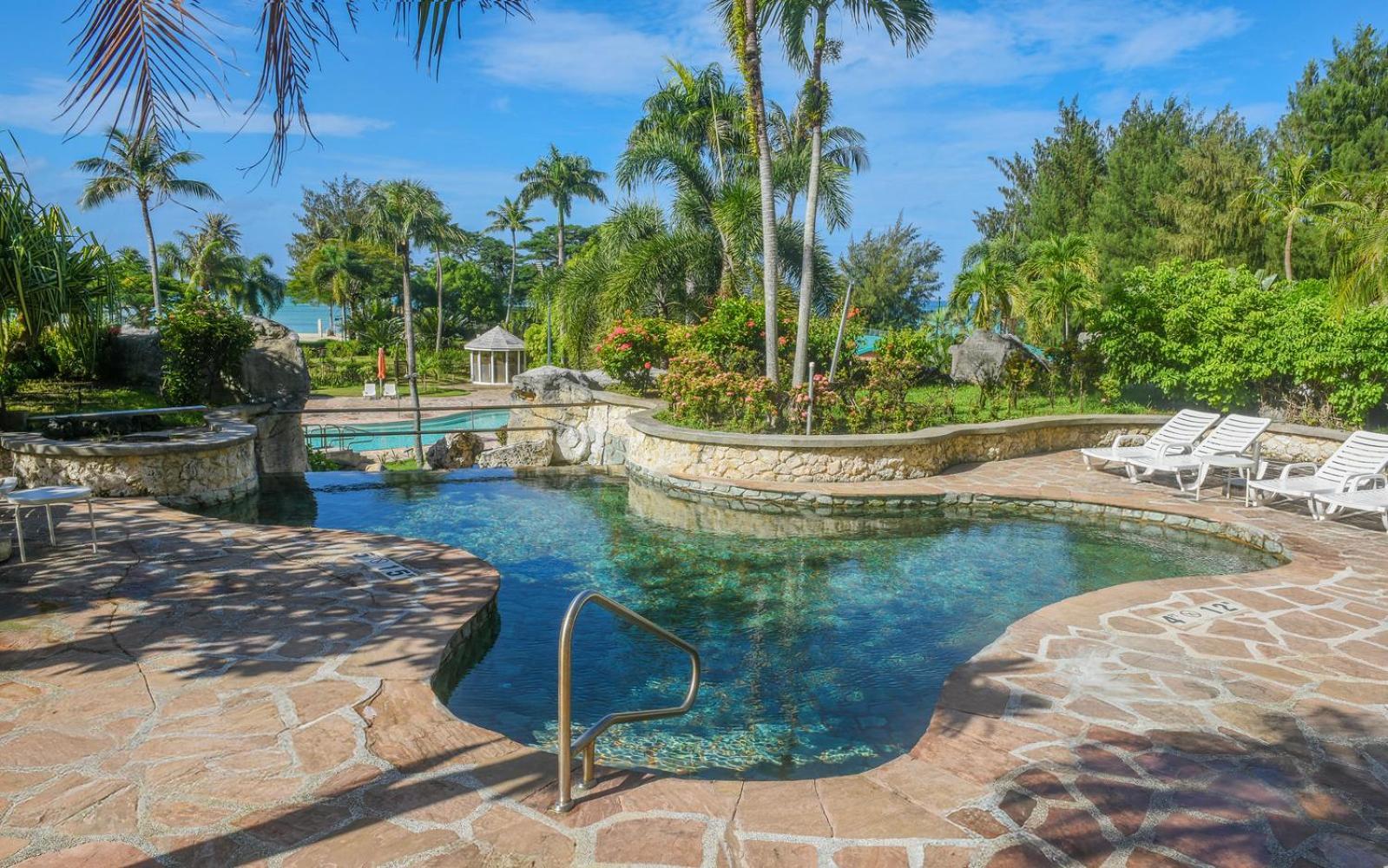 Marianas Beach Resort Saipan Exterior photo
